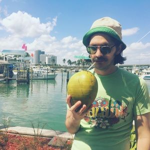 Meet your Posher, Colin